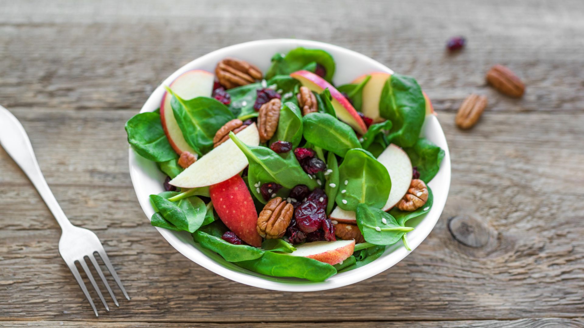 Healthy Senior Salad Series – The Apple, Cranberry & Pecan on Spinach Salad
